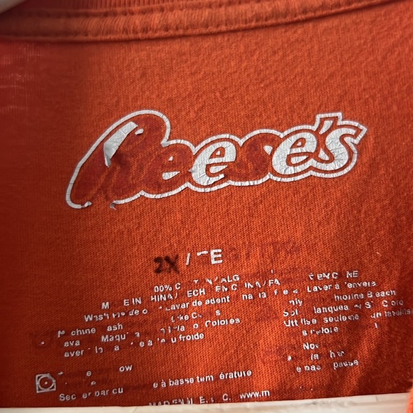 Reese’s Crop Tee - Picture 2 of 2